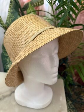 Liz Claiborne Vintage Straw Bucket Hat - Natural/Tan